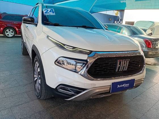 FIAT TORO 2.0 16V TURBO DIESEL VOLCANO 4WD AT9 FIAT TORO 2.0 16V TURBO DIESEL VOLCANO 4WD AT9